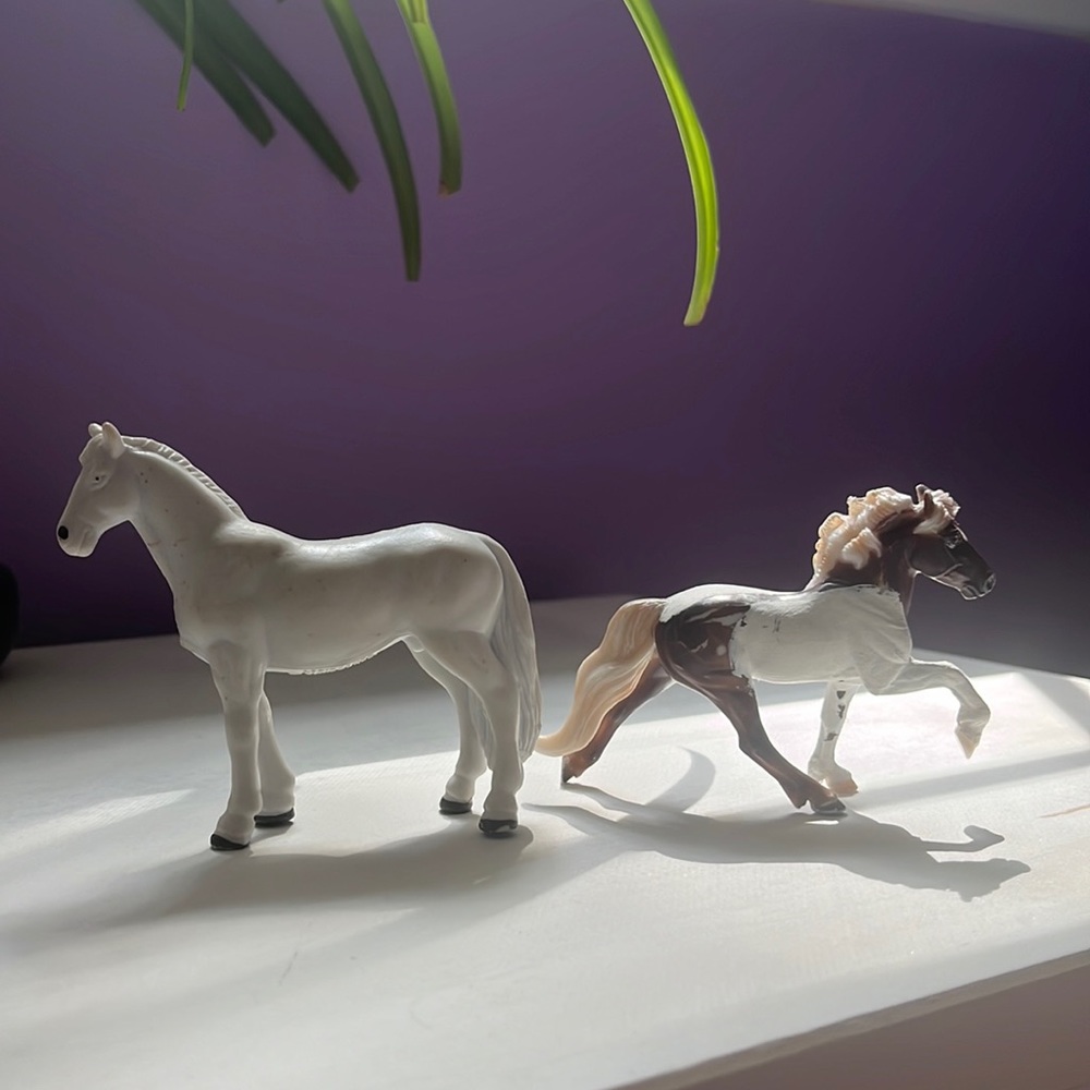 Model horse and painted Breyer